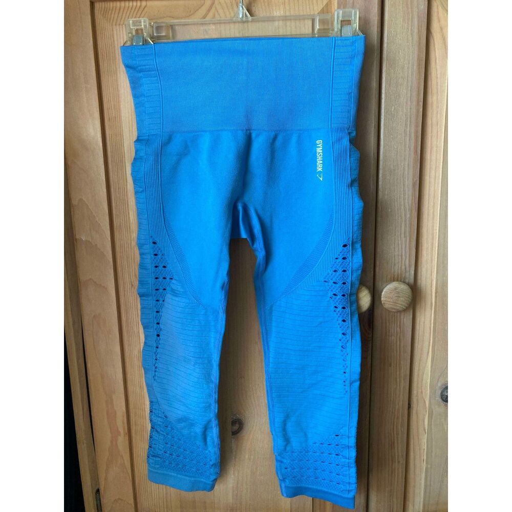 🧺Gymshark | Bright Baby Blue Cropped Athletic Leggings | Small